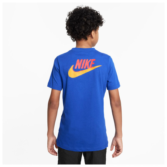 Nike Παιδική κοντομάνικη μπλούζα Sportswear Standard Issue Graphic Tee Nike Παιδική κοντομάνικη μπλούζα Sportswear Standard Issue Graphic Tee
